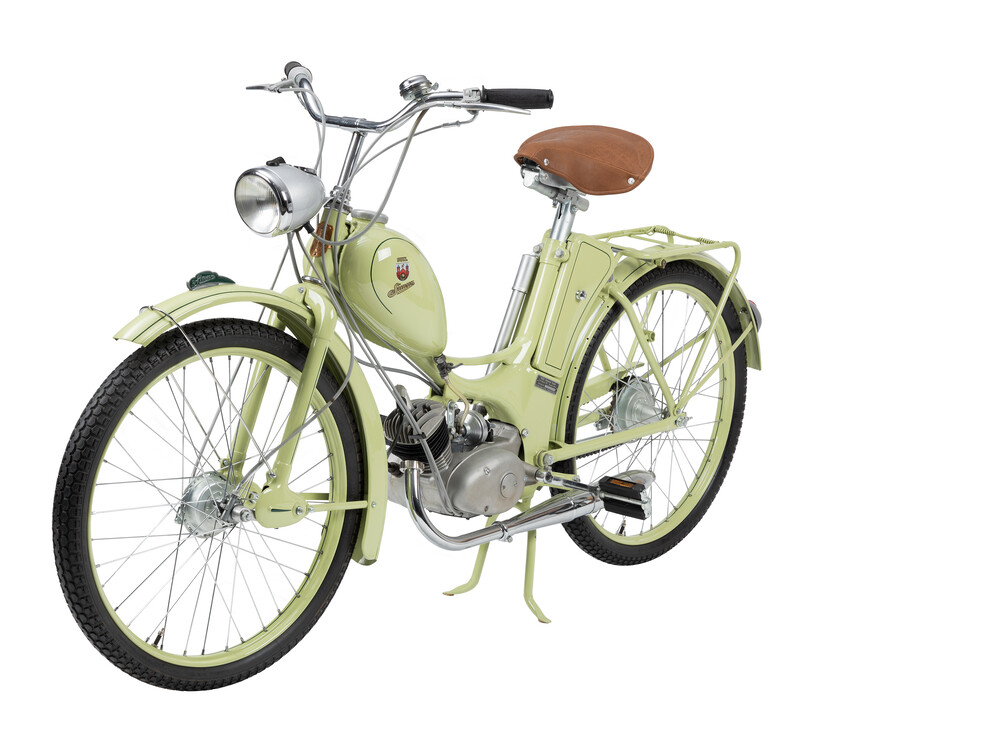 Simson_SR1_rechtsnachlinks Kopie.jpg