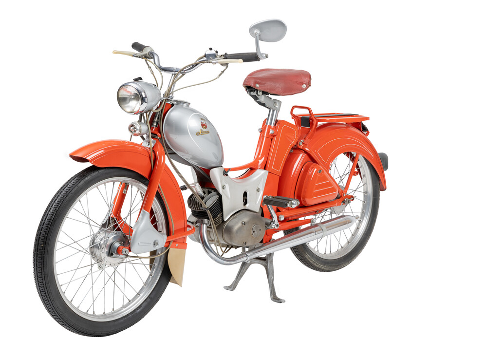 Simson_SR2E_rechtsnachlinks Kopie.jpg