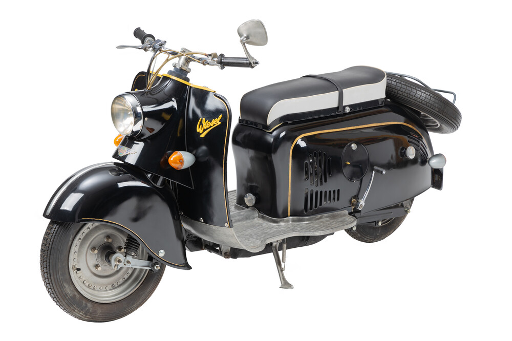 IWL_Wiesel_rechtsnachlinks Kopie.jpg