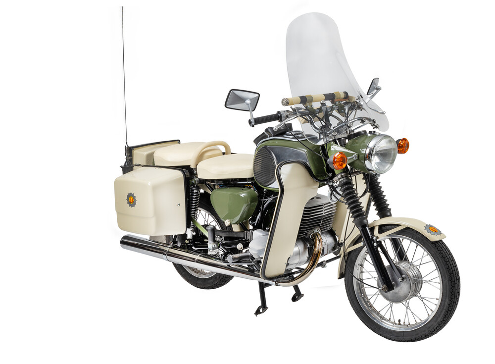 MZ_TS250_Polizei_Gruen-Weiß_F.jpg
