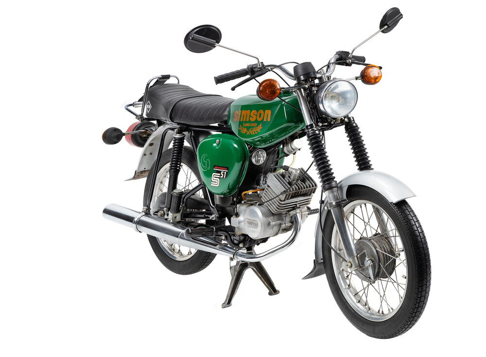 Simson_S51B2-4_Dunkelgruen_F.jpg